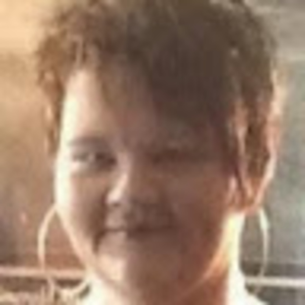 Meet your Posher, Carrie